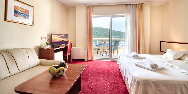 Letovisko Neum: 4* hotel s polopenzí, skvělá poloha 80 m od pláže