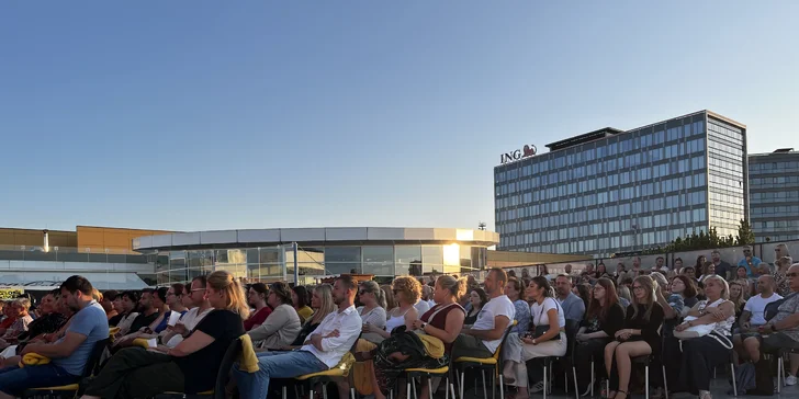 Letní scéna Harfa: vstupenka na Show Petra Jablonského