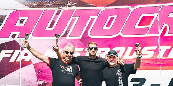 Jízda ve speciální závodní buggy Kartcross na 4 tratích po celé ČR