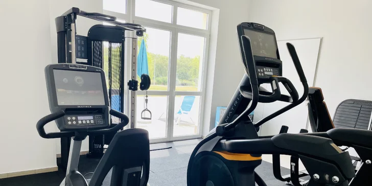 Relax u Győru: hotel u jezera, wellness s termální vodou, snídaně i vstup do zoo