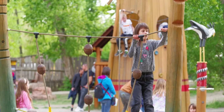 Relax u Győru: hotel u jezera, wellness s termální vodou, snídaně i vstup do zoo