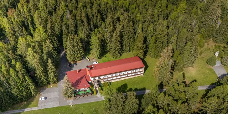 Liptovská pohoda s polopenzí a turistikou za rohem pro dva i rodinu