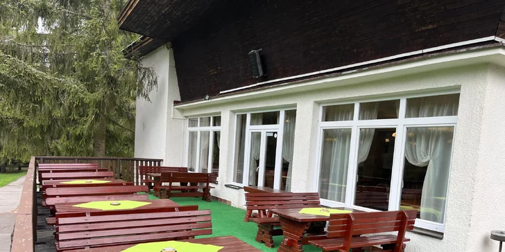 Jednoduchý horský hotel na Liptově až pro 4 osoby s polopenzí