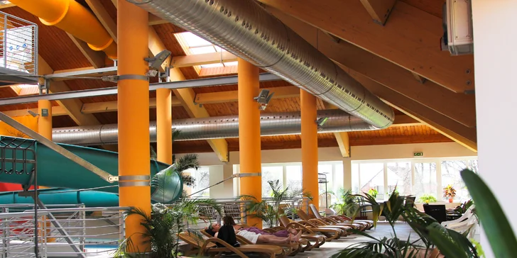 Mórahalom: wellness hotel s polopenzí, neomezeným wellness a přímým vstupem do lázní