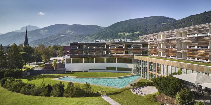 Luxusní pobyt v Korutanech: plná penze, obří wellness a turistická karta