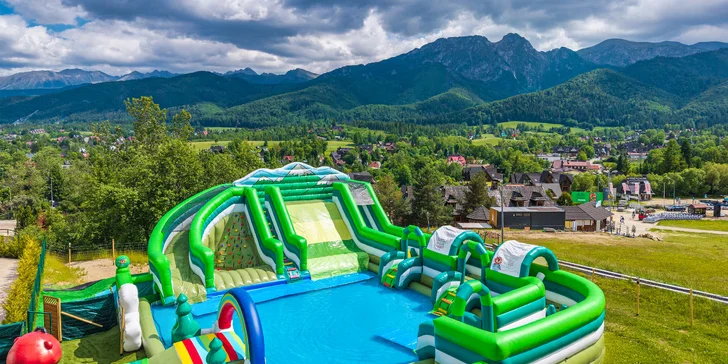 Relax v polských Tatrách: polopenze, neomezeně bazény i wellness, obří dětská herna