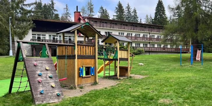 Jednoduchý horský hotel na Liptově až pro 4 osoby s polopenzí