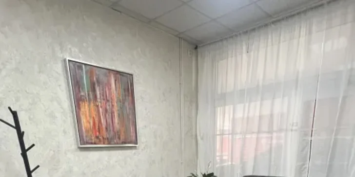 Kadeřnické balíčky pro dámy: barvení, regenerační kúra či zesvětlení vč. stylingu