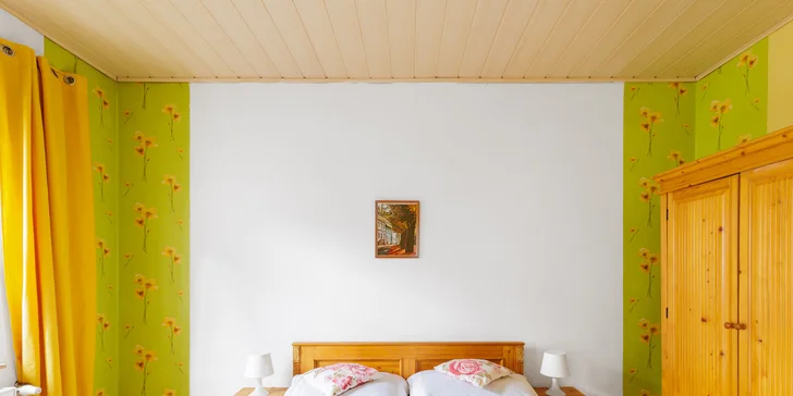 Krušné hory i s jídlem: vybavený apartmán nebo chalupa až pro 14 osob