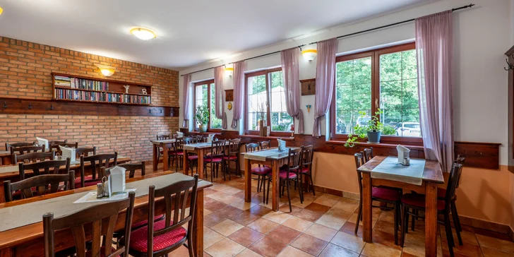 Pobyt v oblíbeném penzionu Motýľ*** u Bešeňové s polopenzí, wellness a množstvím aktivit