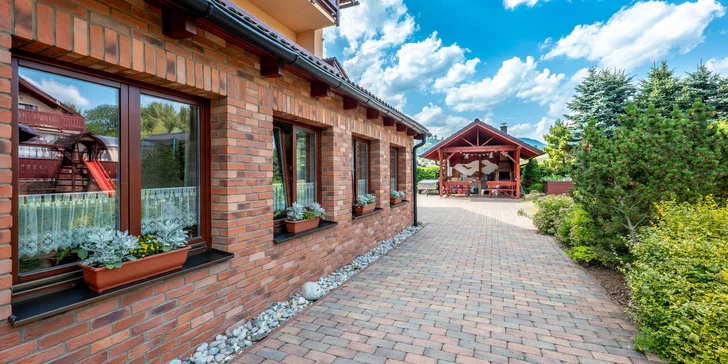 Pobyt v oblíbeném penzionu Motýľ*** u Bešeňové s polopenzí, wellness a množstvím aktivit