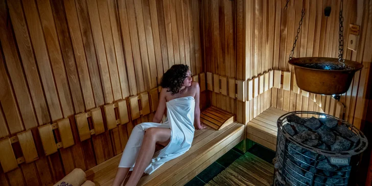 Rodinný relax v Maďarsku: 4* hotel s wellness, polopenze i výhled na pohoří Mátra