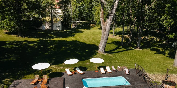 Romantika nedaleko Krakova: pobyt na 4* zámečku se snídaní nebo polopenzí, wellness