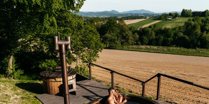 Romantika nedaleko Krakova: pobyt na 4* zámečku se snídaní nebo polopenzí, wellness
