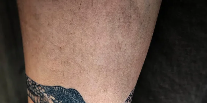 Tetování v centru Prahy: handpoke kérky do 10x10 cm, tetování strojkem do 15x15 cm