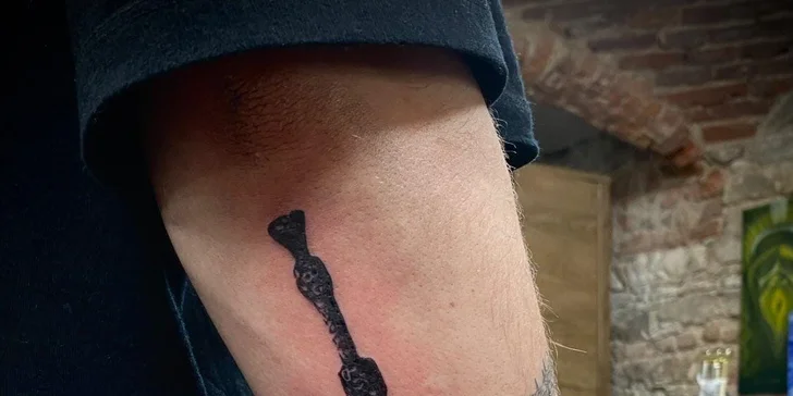 Tetování v centru Prahy: handpoke kérky do 10x10 cm, tetování strojkem do 15x15 cm