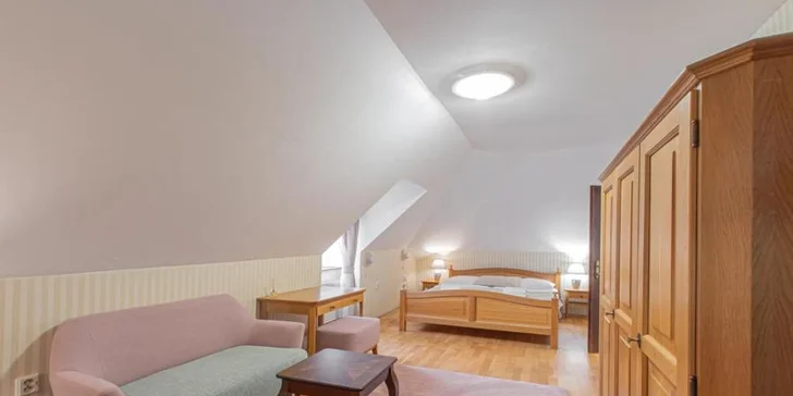 Pohodová dovolená v centru Banské Štiavnice: 3* hotel se snídaní, blízko hrad i botanická zahrada