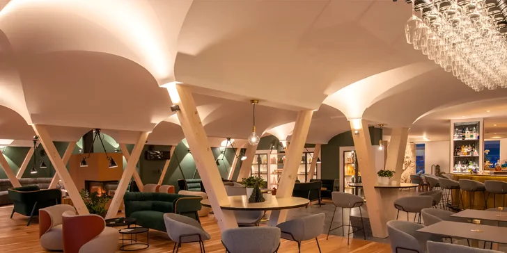 Na lyže do italských Alp: hotel blízko skiareálů, wellness, polopenze i karta výhod