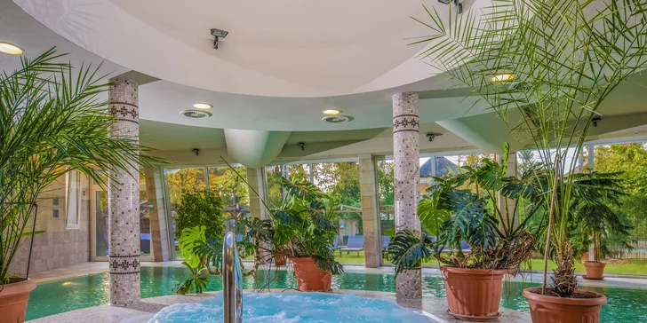 Relax u Balatonu: 4* hotel s vlastní pláží, polopenze, neomezený wellness a zábava pro celou rodinu