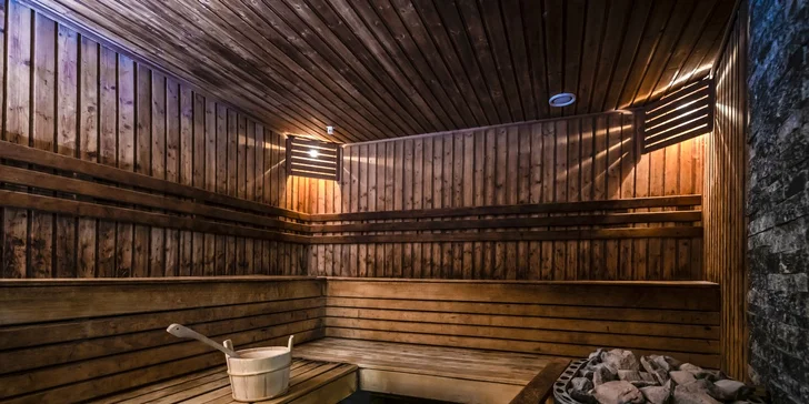 Parádní dovolená u Balatonu: 4* wellness hotel s polopenzí a vlastní pláží, 2 děti do 6,9 let zdarma