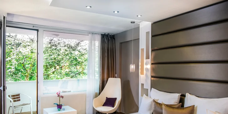 Parádní dovolená u Balatonu: 4* wellness hotel s polopenzí a vlastní pláží, 2 děti do 6,9 let zdarma