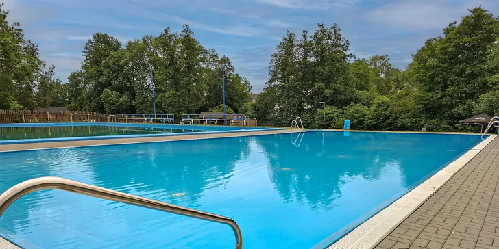 Koupaliště Klimkovice: celodenní vstup i permanentka na celý srpen