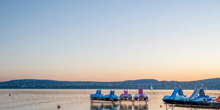 Parádní dovolená u Balatonu: 4* wellness hotel s polopenzí a vlastní pláží, 2 děti do 6,9 let zdarma