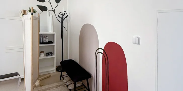 Úleva od bolesti: masáž zad a šíje nebo celého těla na 60 až 90 minut