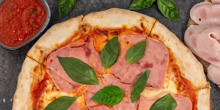 1 nebo 2 pizzy s sebou, výběr z 5 druhů: quattro formaggi, capricciosa, hermelino, diavola i hawai