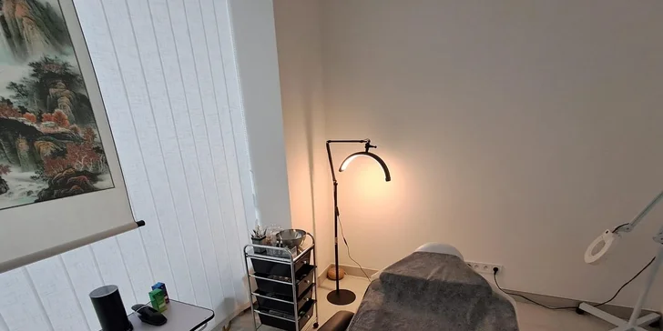 Zářivá a mladistvá pleť: hloubkové čištění nebo anti-age ošetření