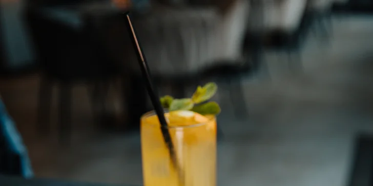Snídaně nebo brunch podle výběru a nápoj pro 1 či 2 osoby