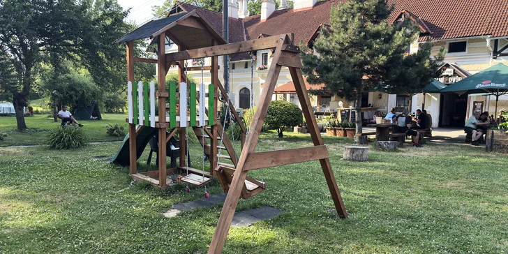 Víkendové grilování: makrela s pečoky, hranolky a limonádou pro 1–4 osoby