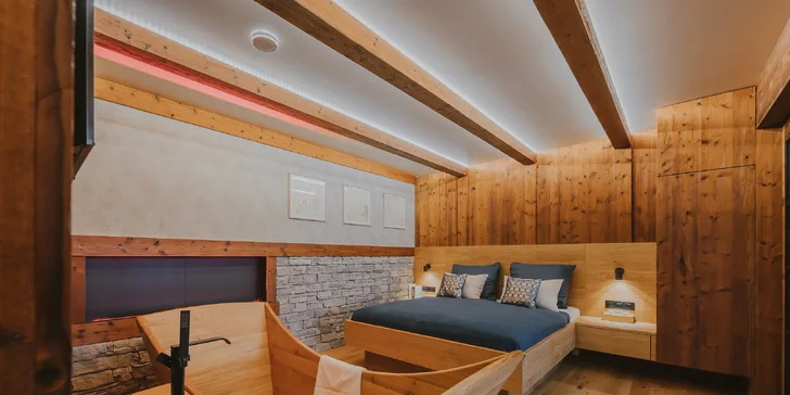 Privátní wellness pro 2-4 osoby: sauna, vířivka, dubová vana i krb na 2-3 hodiny nebo celou noc