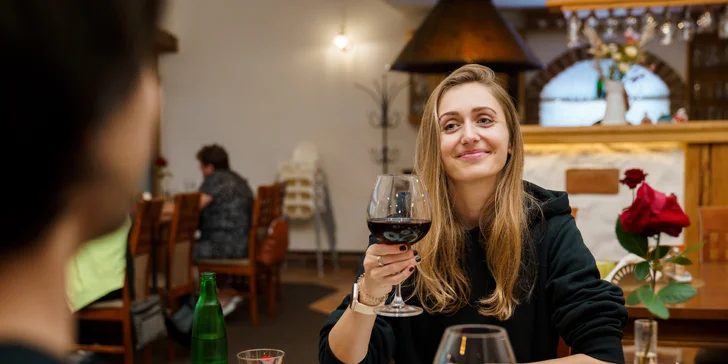 Pobyt v pohádkovém Podlesí: pokoj Lux, polopenze, bazén i nový wellness