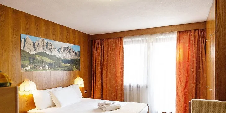 Zima v italských Alpách: 3* hotel s polopenzí, neomezený wellness i skibus