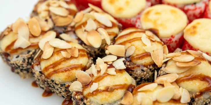 Sushi sety s až 40 kousky na odnos s sebou: s rybami, zapečené i se sýrem Philadelphia