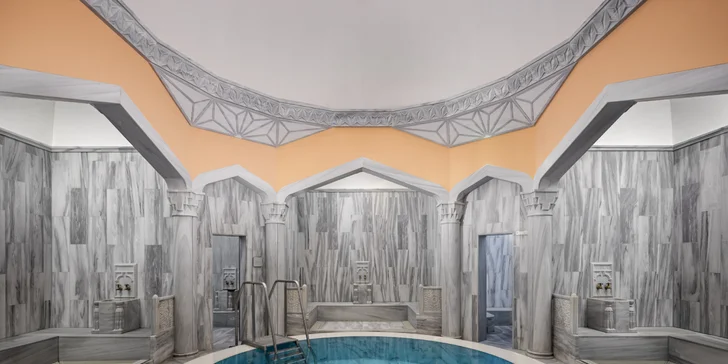 Wellness pobyt v Bavorsku: snídaně, polopenze i celodenní vstup do lázní Sibyllenbad