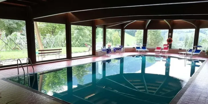 Letní či zimní pobyt v Dolomitech: 3* hotel ve městě Ortisei, vč. polopenze, bazénů a sauny