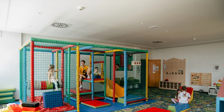Rodinný relax v Gerlachově: polopenze, neomezený wellness i bohatý program pro děti