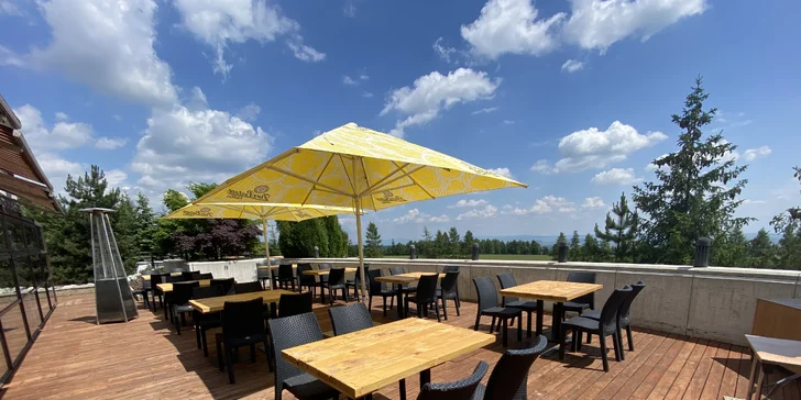 Rodinný rezort s výhledem na Gerlach: Zverofarma, megahřiště i animace