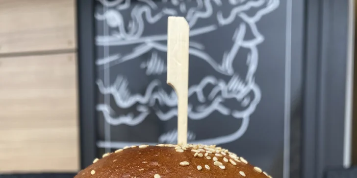 Otevřené vouchery na jídlo i nápoje v restauraci Maestro Burgers: 300-1000 Kč