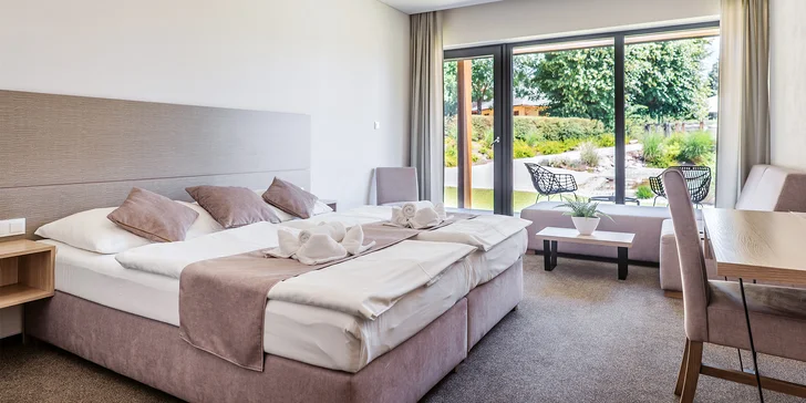 Pobyt v nejlépe hodnoceném hotelu na Strakonicku: snídaně či polopenze, bazén, biotop i wellness