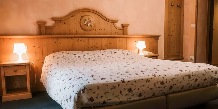 Dolomity - San Martino di Castrozza: Hotel Primiero*** s polopenzí a wellness