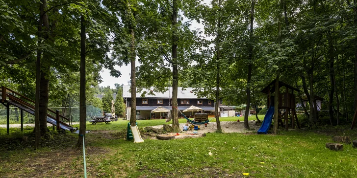 Aktivní dovolená v Beskydech: pobyt bez stravy i se snídaní, parkování zdarma