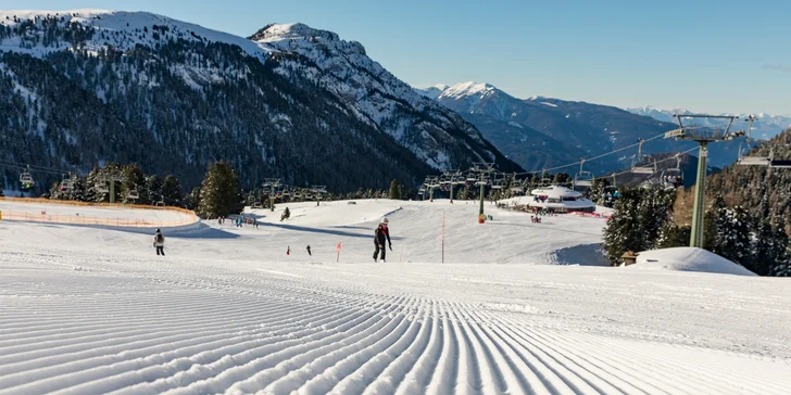 Zimní dovolená v italských Alpách: polopenze, wellness i skibus zdarma