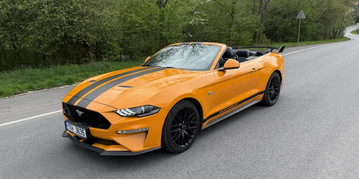 Jízda, na kterou nezapomenete: Ford Mustang GT 5.0 V8 Cabrio 450 koní na 12 i 24 hodin