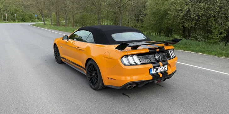 Jízda, na kterou nezapomenete: Ford Mustang GT 5.0 V8 Cabrio 450 koní na 12 i 24 hodin
