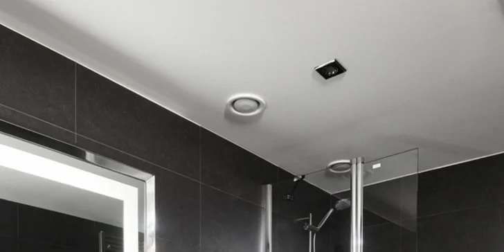 Pobyt v luxusním 4* hotelu v Praze pro pár i rodinu: snídaně, polopenze, sauna, fitness