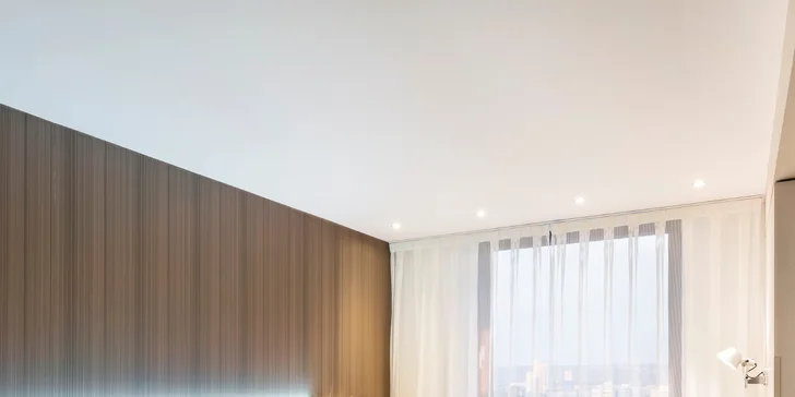 4* luxus v Praze pro pár i rodinu: snídaně či polopenze a moderní pokoje, do konce srpna možnost parkování zdarma