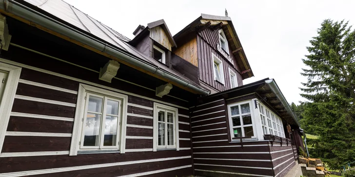 Horská chata v srdci Krkonoš: snídaně nebo all inclusive i privátní wellness, 2 děti zdarma